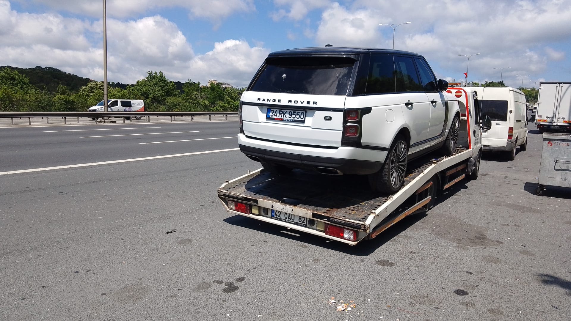 Suv Araç Çekimi